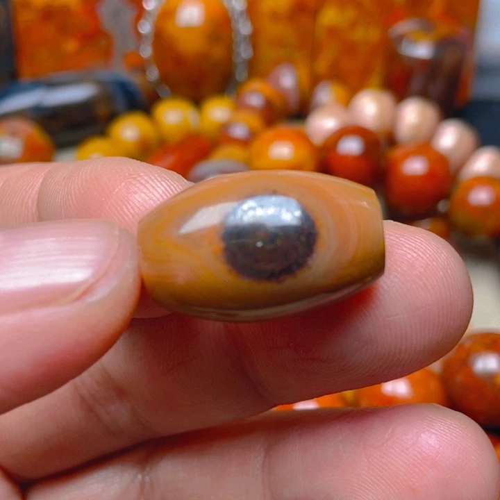 玛瑙/玉髓未镶嵌吊坠