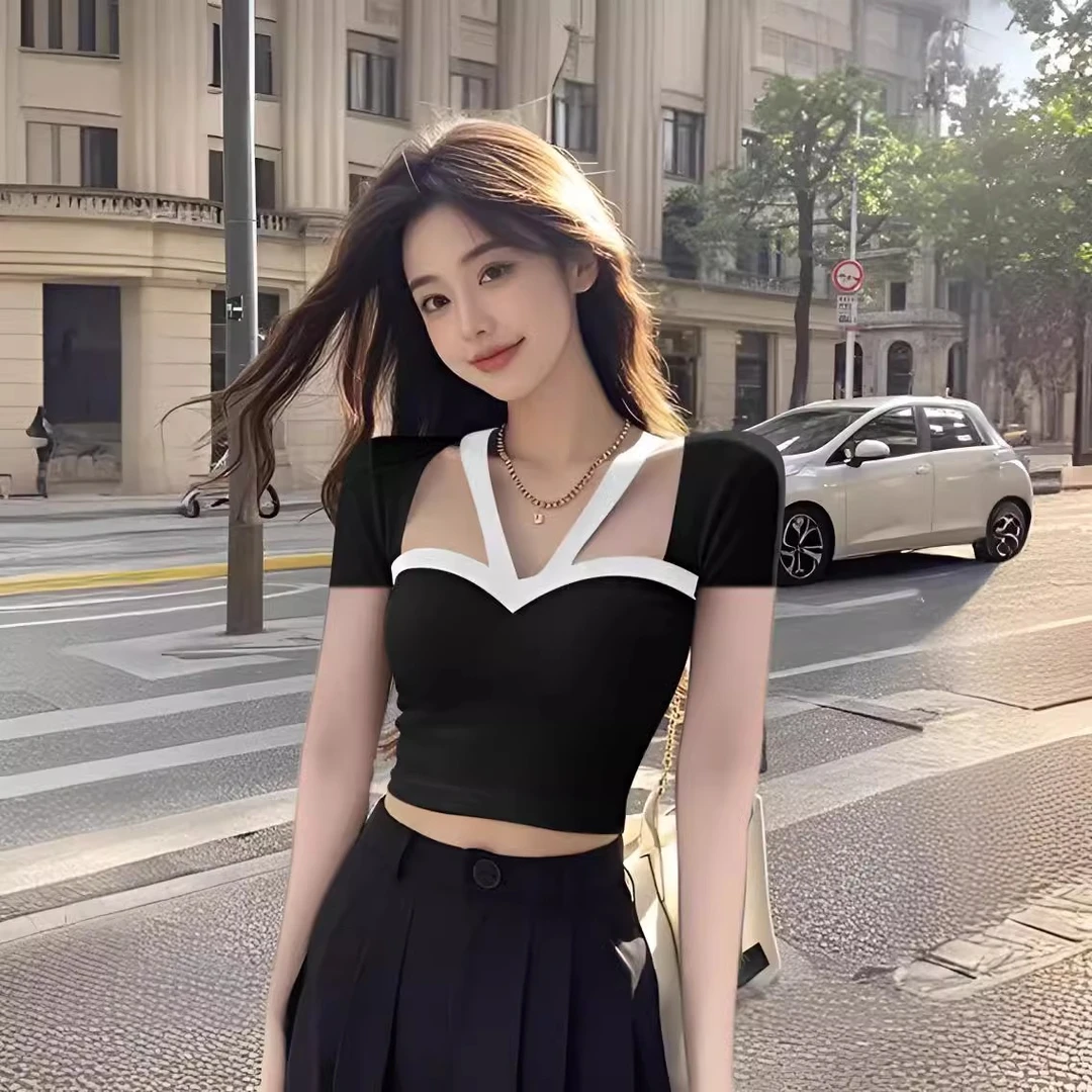 夏季黑色短袖T恤女小个子修身显瘦短款纯欲辣妹撞色挂脖性感上衣