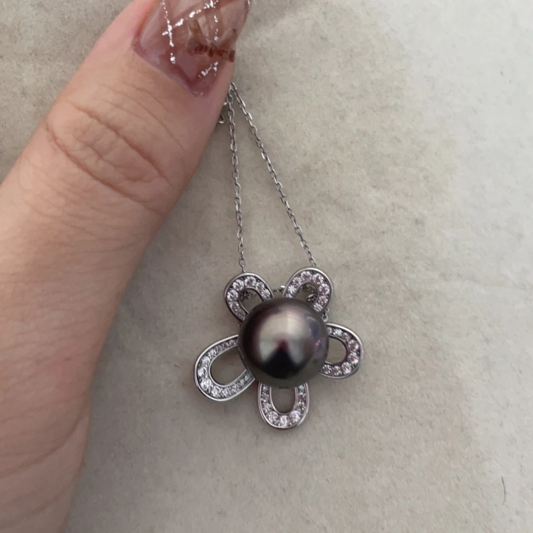 颈饰银S925镶嵌海水珍珠C52