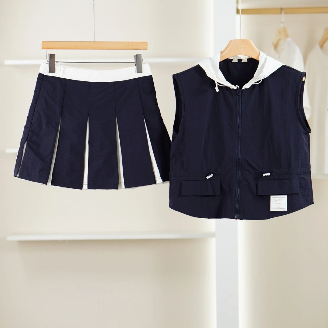 麦迪尚品【深圳GU】5081505 连帽外套短裙套装夏季女装专柜撤柜