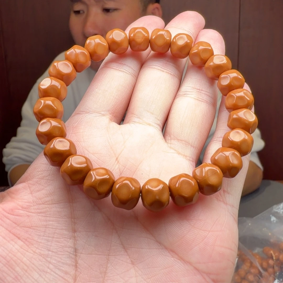猴头核桃吊坠奶酪10