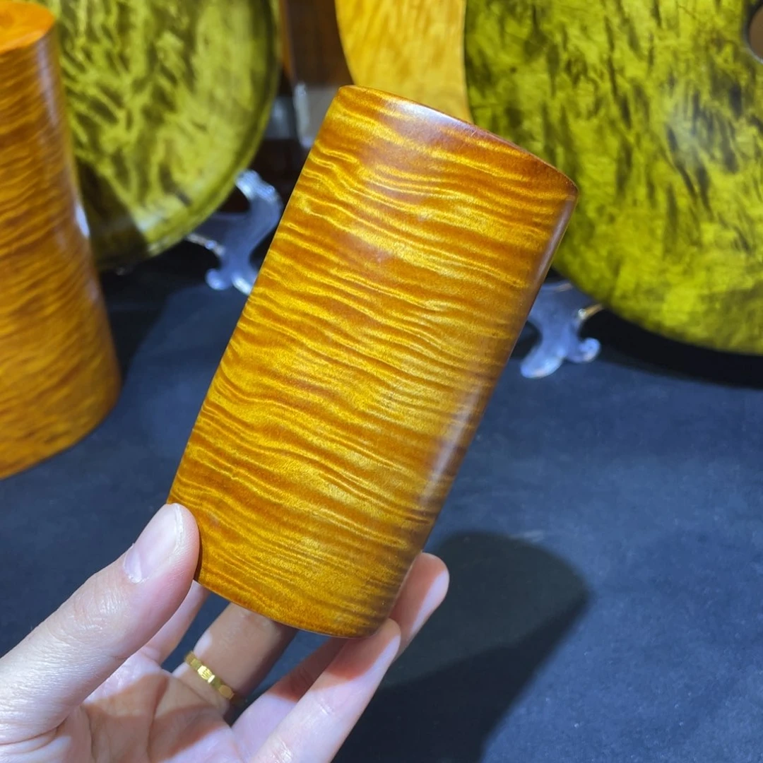 金丝楠笔筒45885655566666666
