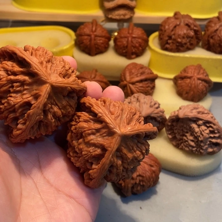 吊坠文玩核桃蔡****年