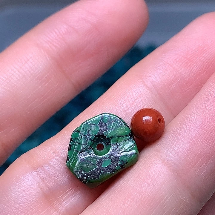 未镶嵌南红玛瑙珠宝奇石