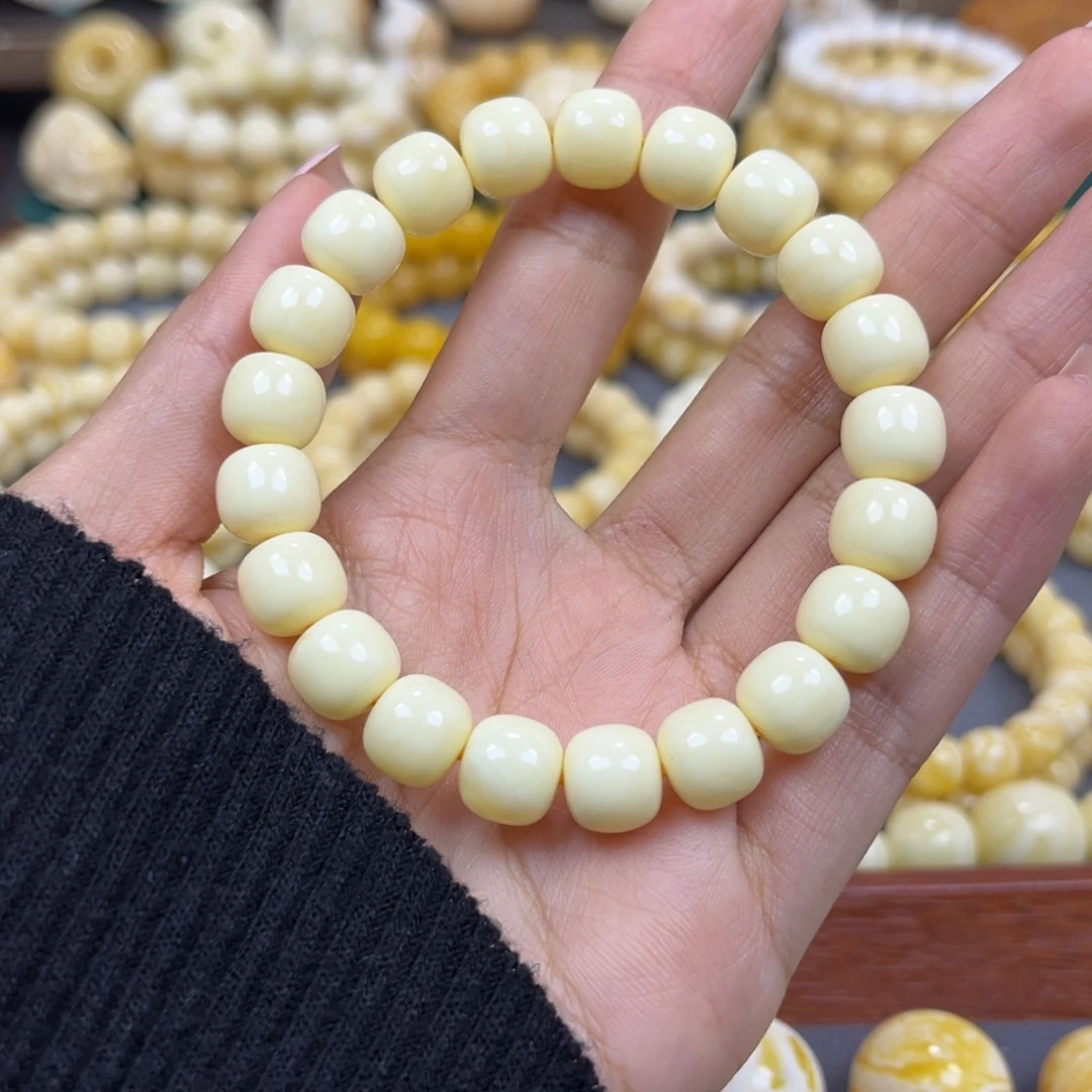 琥珀未镶嵌手串10+