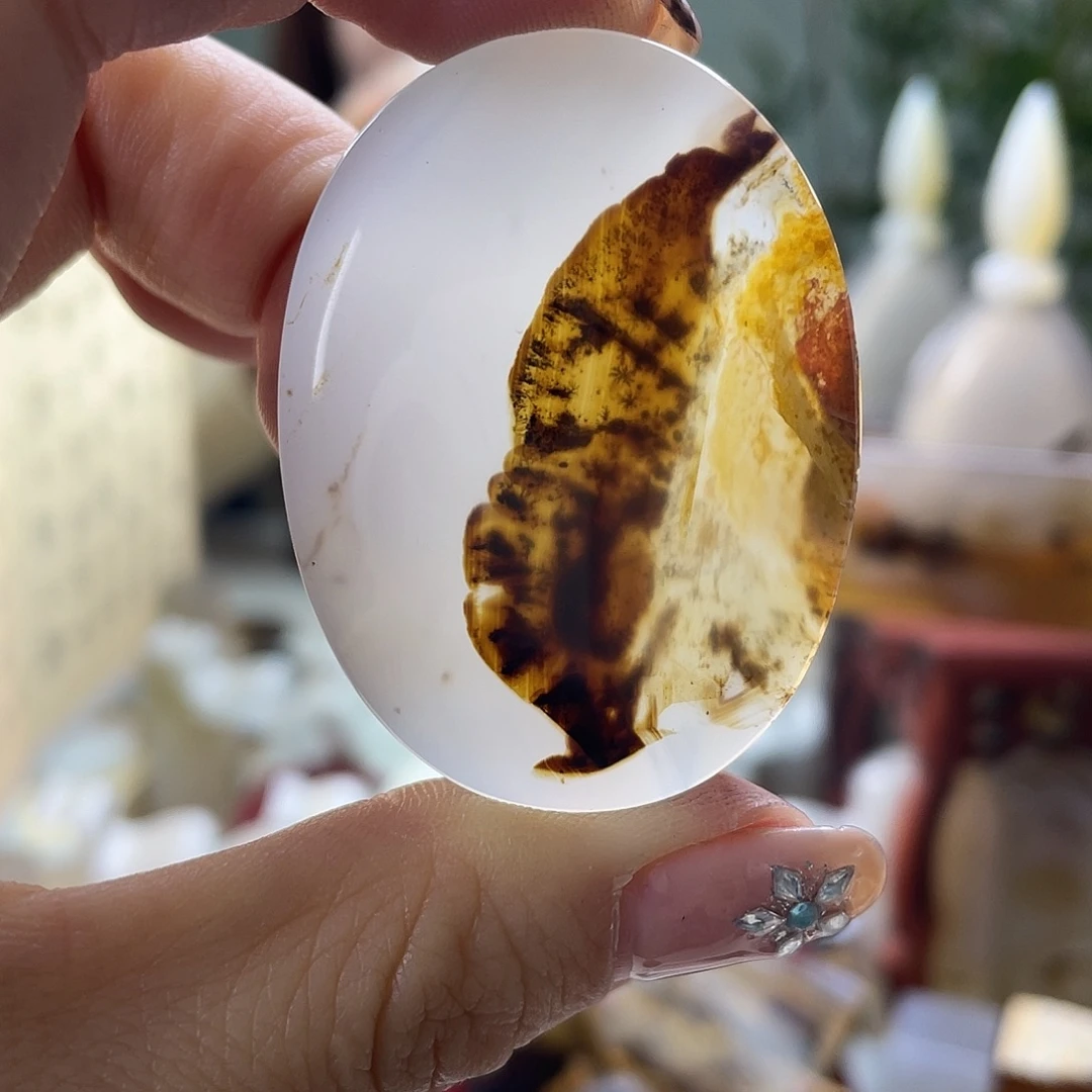 赵***云玛瑙/玉髓未镶嵌珠宝半成品