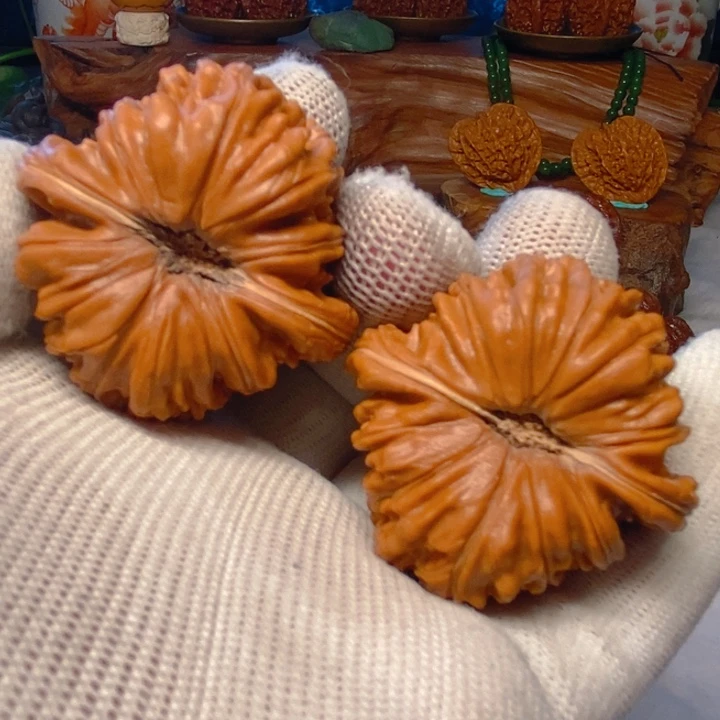 吊坠文玩核桃凹地楼，桥楼