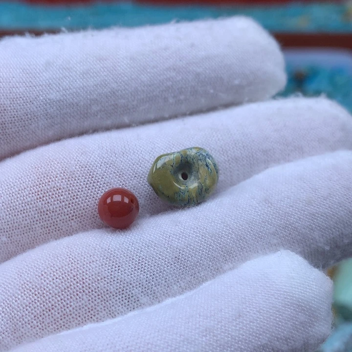 南红玛瑙未镶嵌珠宝奇石