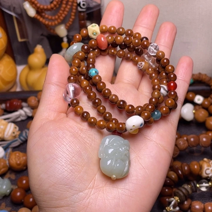 猴头核桃吊坠集光738.8