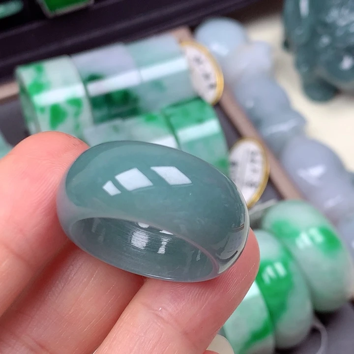 翡翠戒指未镶嵌天然翡翠a货