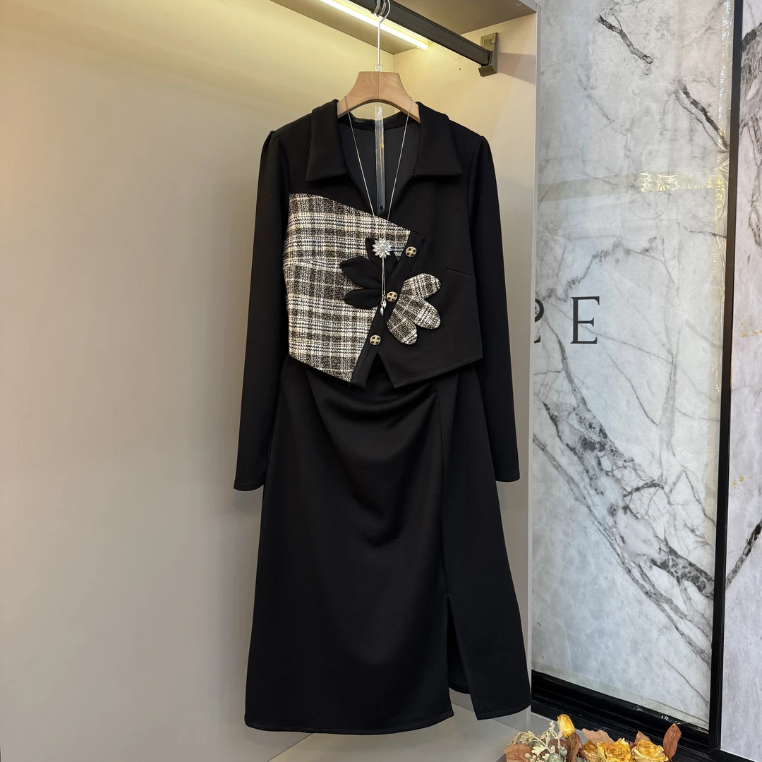 2025时尚欧货拼格翻领气质宽松设计假两件显瘦大码气质连衣裙6882