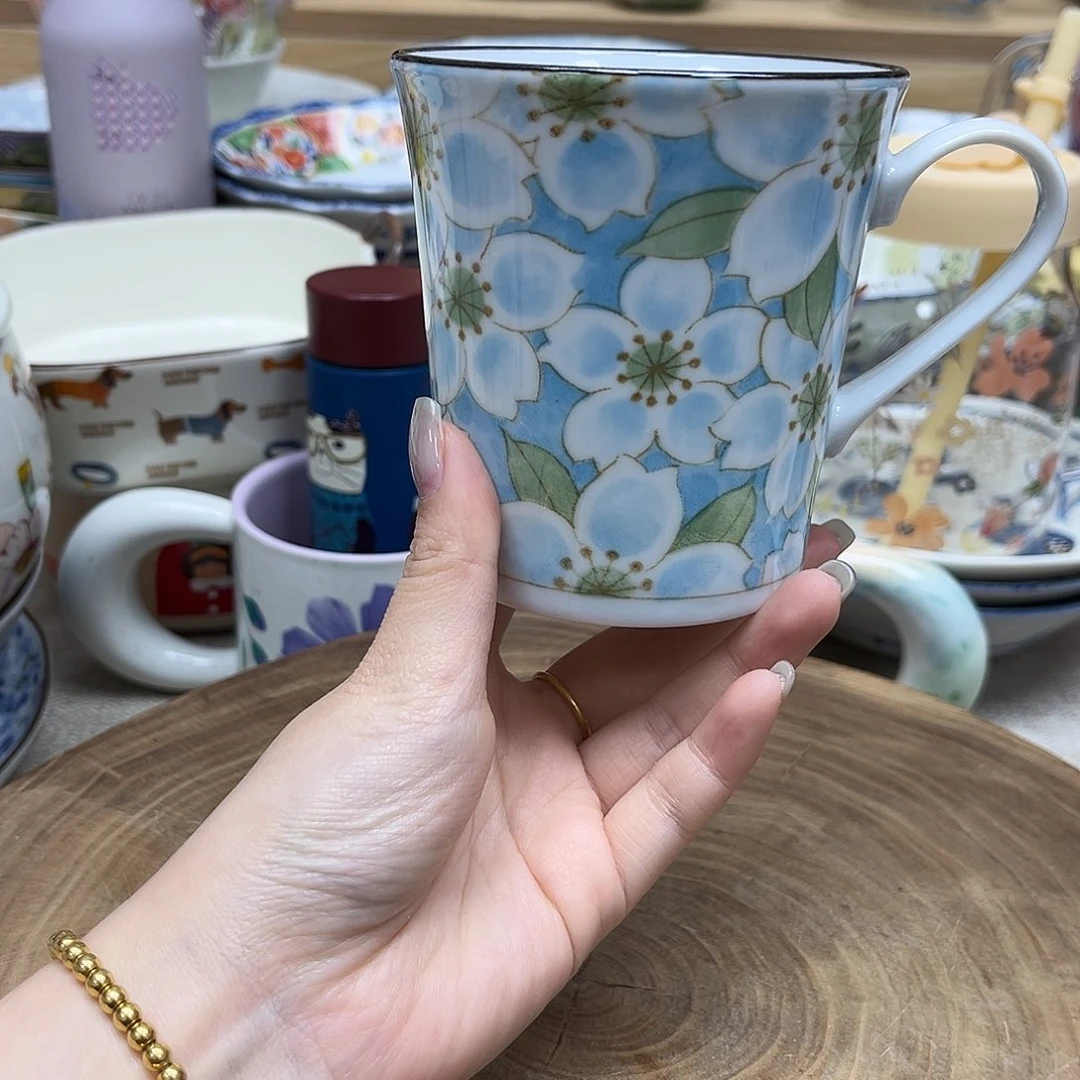 我的姐姐们好可爱