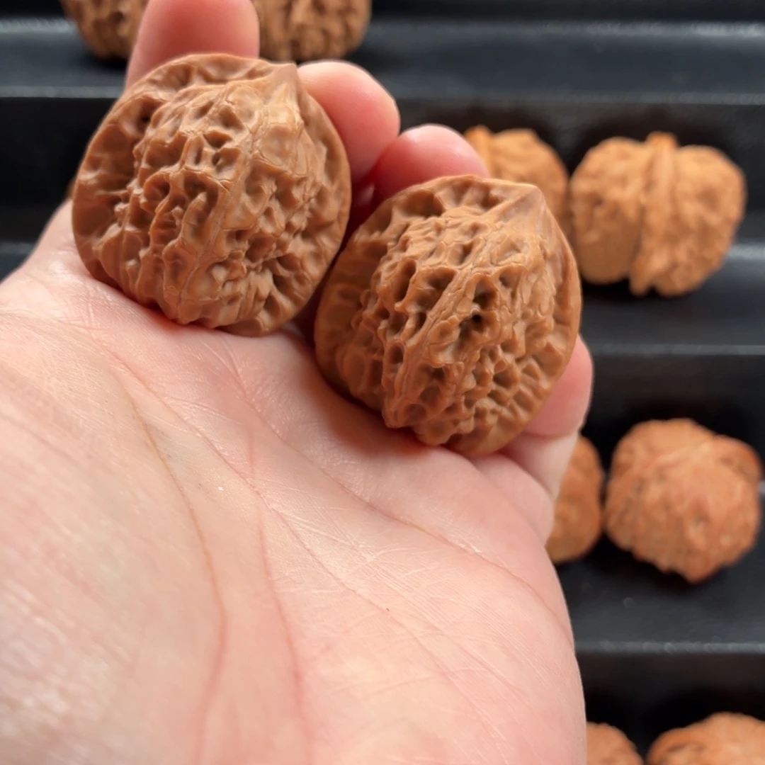 *****桃核把件蓟县山地白蛇谷36