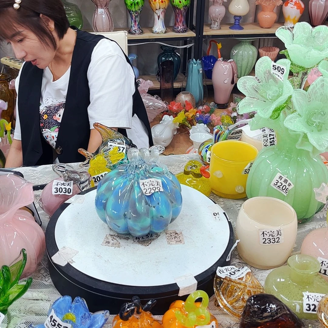 2299 家悦琉璃工艺品不完美