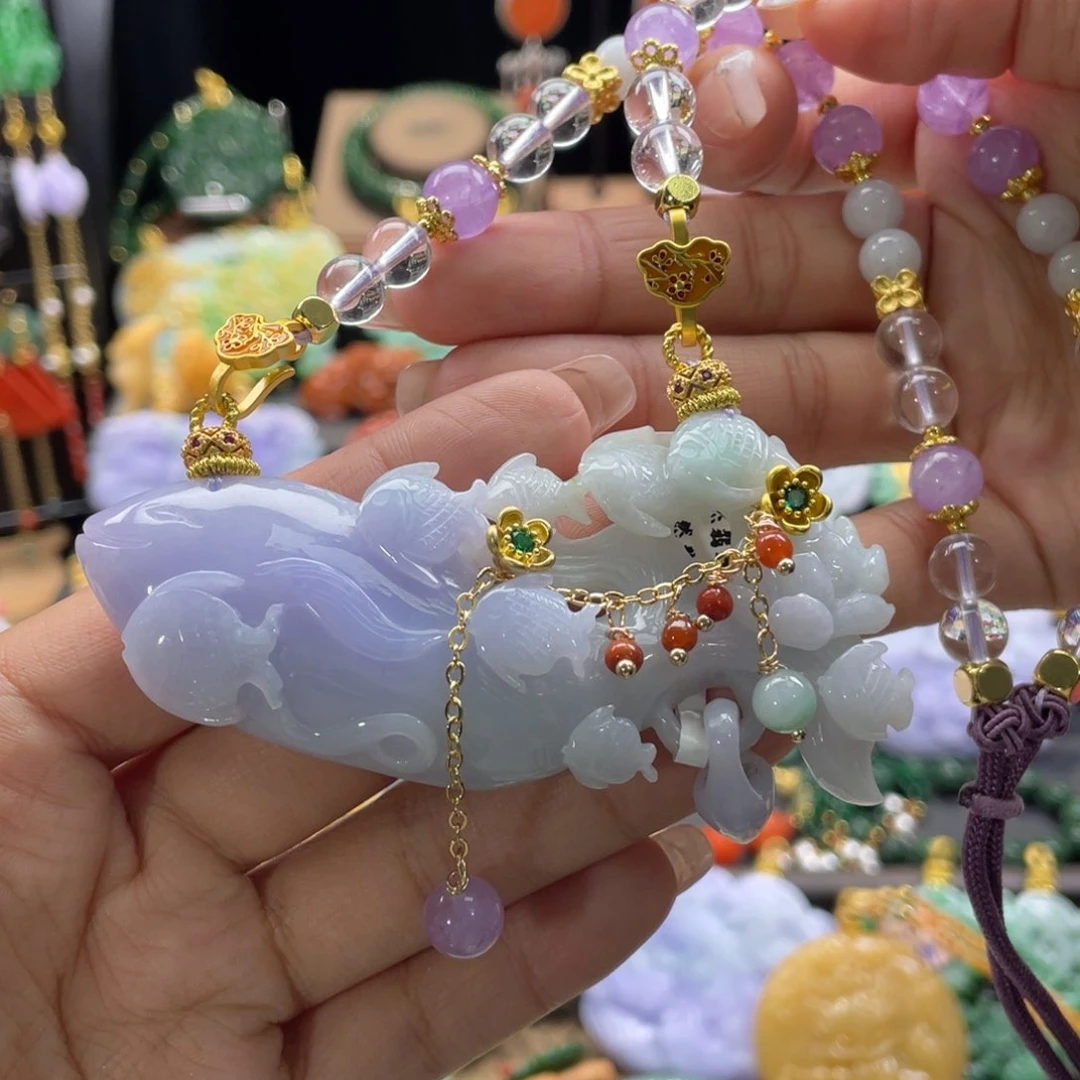 翡翠颈饰未镶嵌归****年代编织