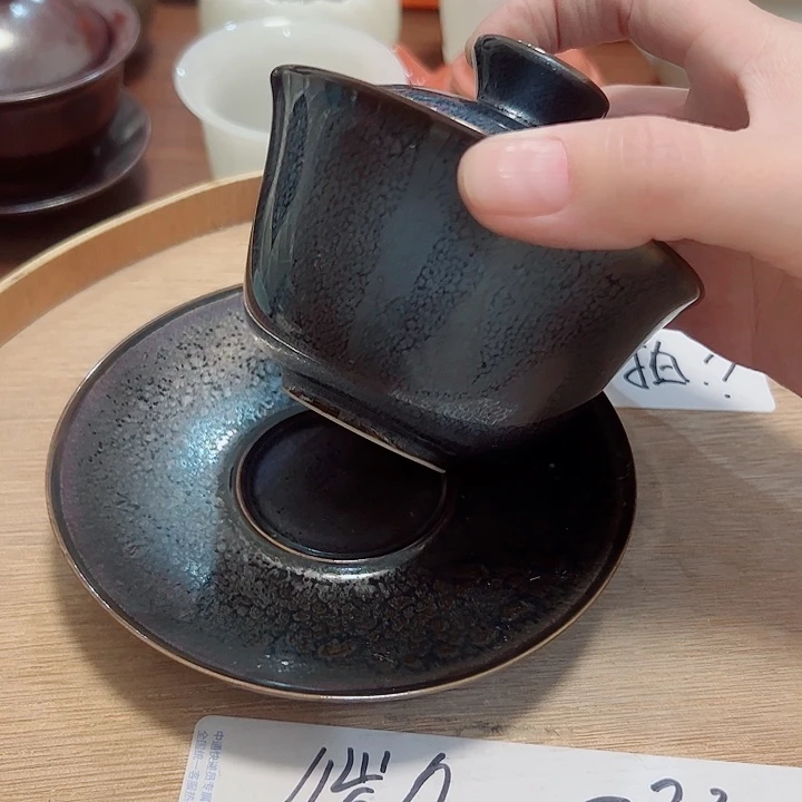 微瑕无运费险介意勿拍，谢谢支持