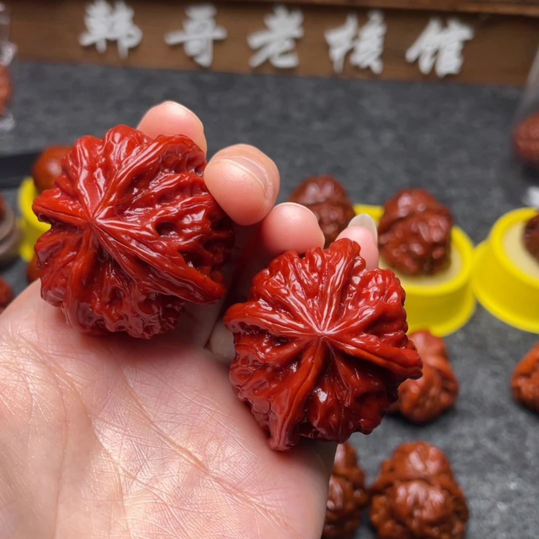 老***五吊坠文玩核桃文玩核桃 手把件 四棱 41