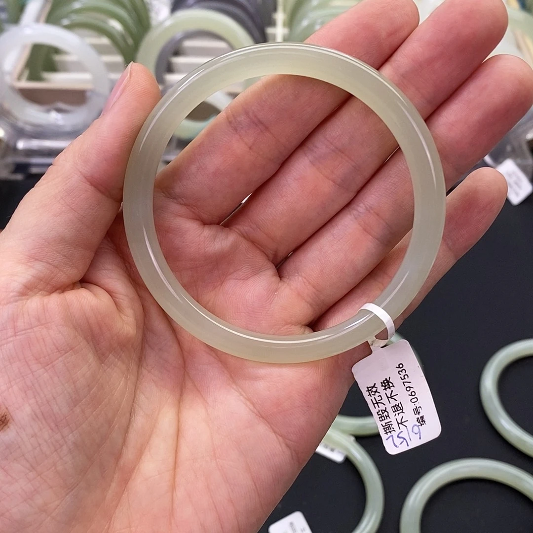 和田玉未镶嵌珠宝奇石59.2