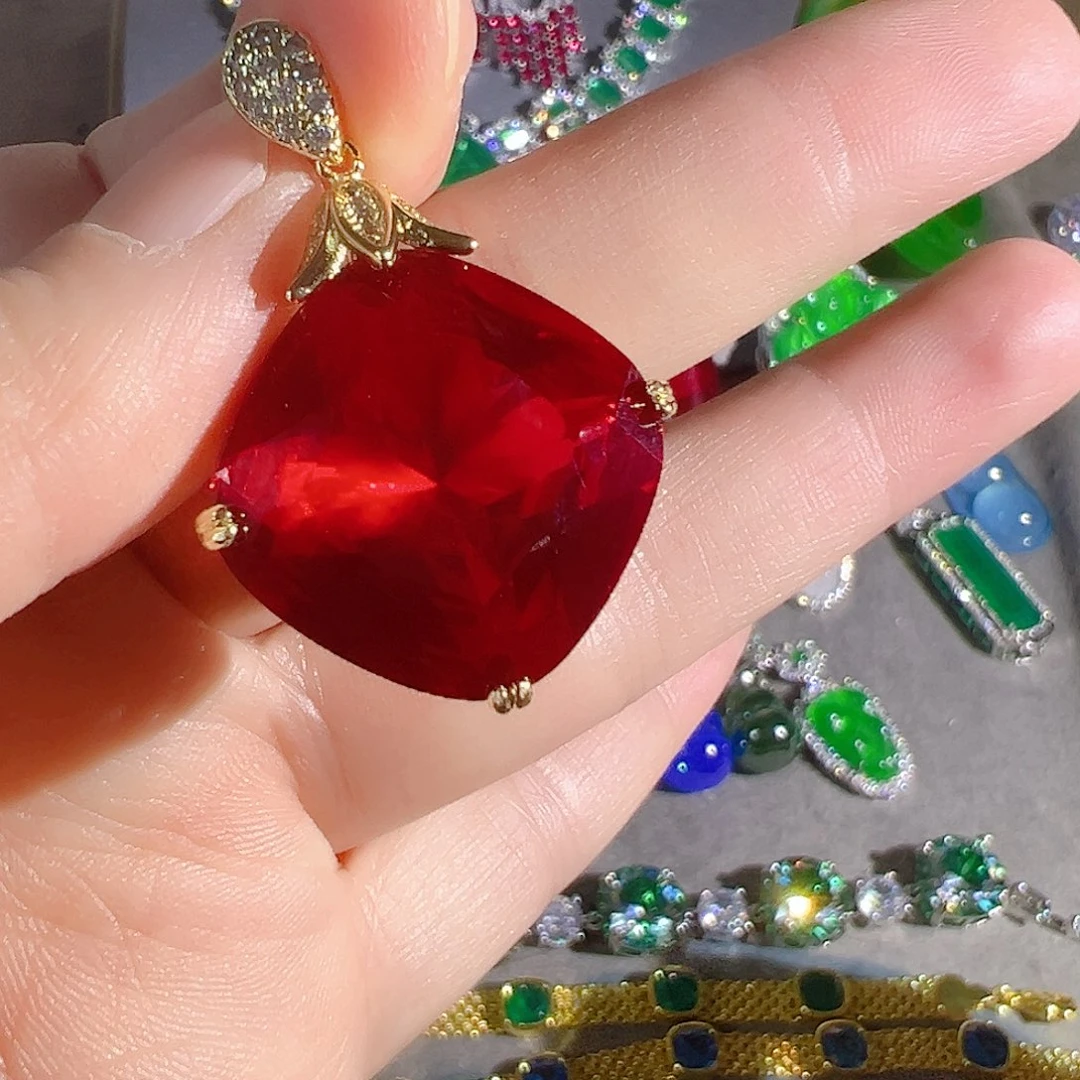 花岗石钨合金红色蓝色大宝贝