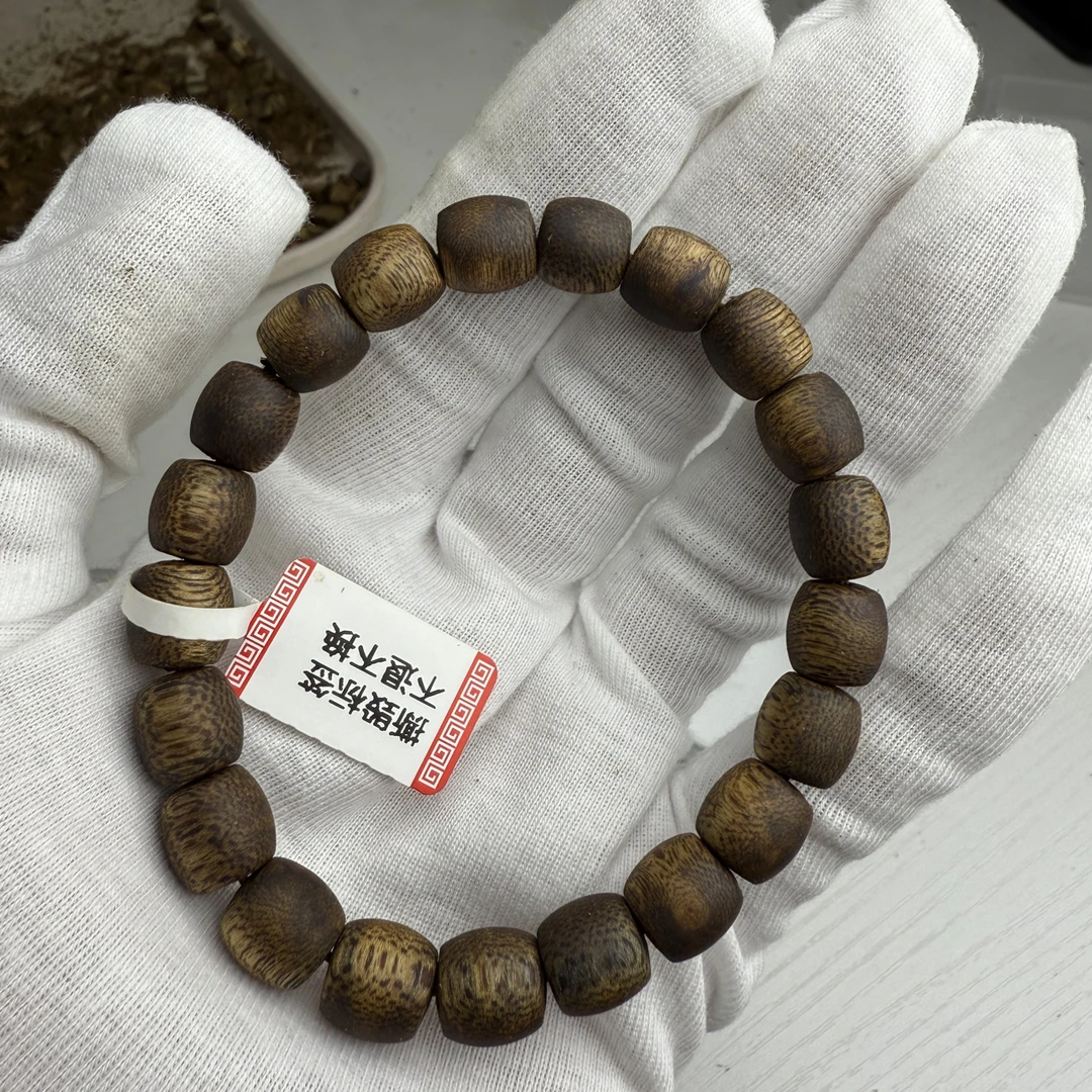 沉香绿奇楠沉香手串卡09规格8克➕鼓珠