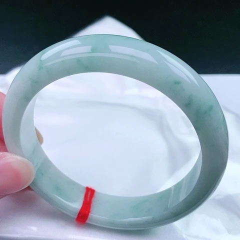 翡翠手镯未镶嵌53号