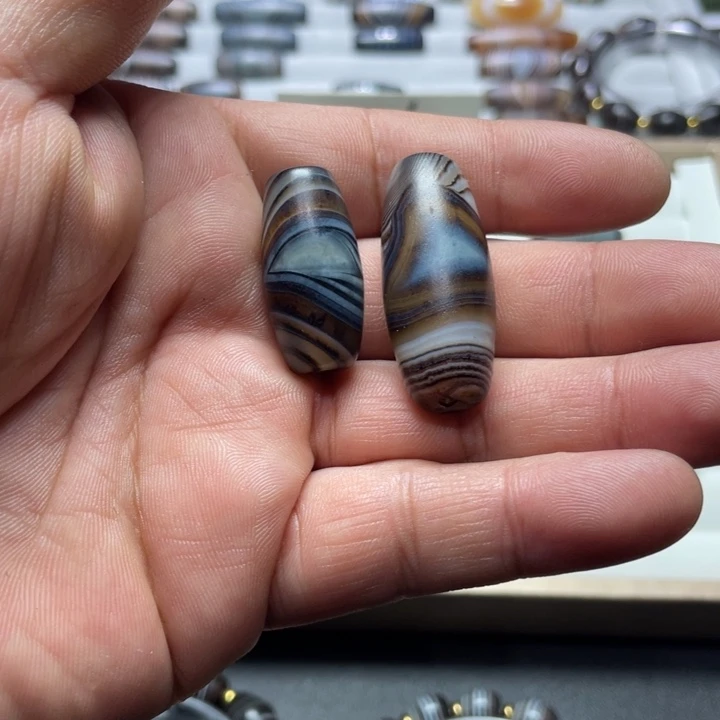 光***月玛瑙/玉髓未镶嵌珠宝奇石