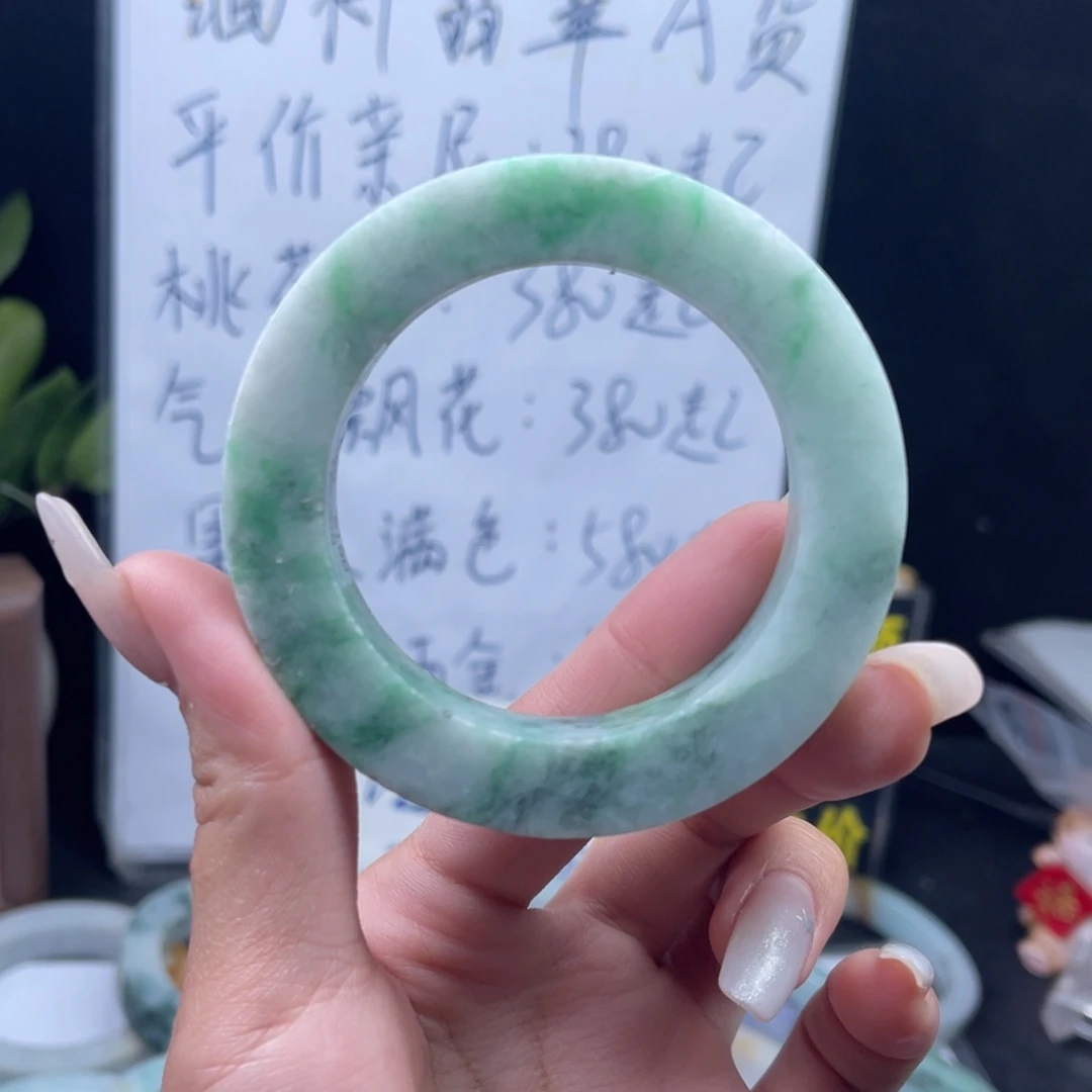 定制翡翠未镶嵌手镯翡翠