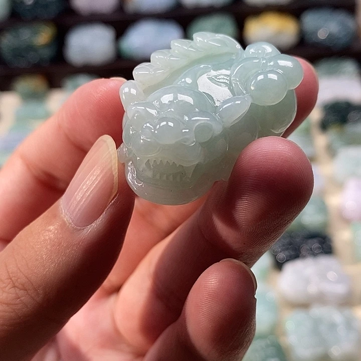 颈饰未镶嵌翡翠貔貅