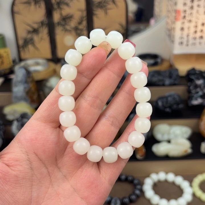 和田玉未镶嵌手链