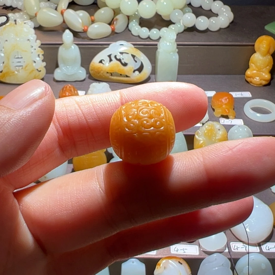 和田玉未镶嵌颈饰芊****店