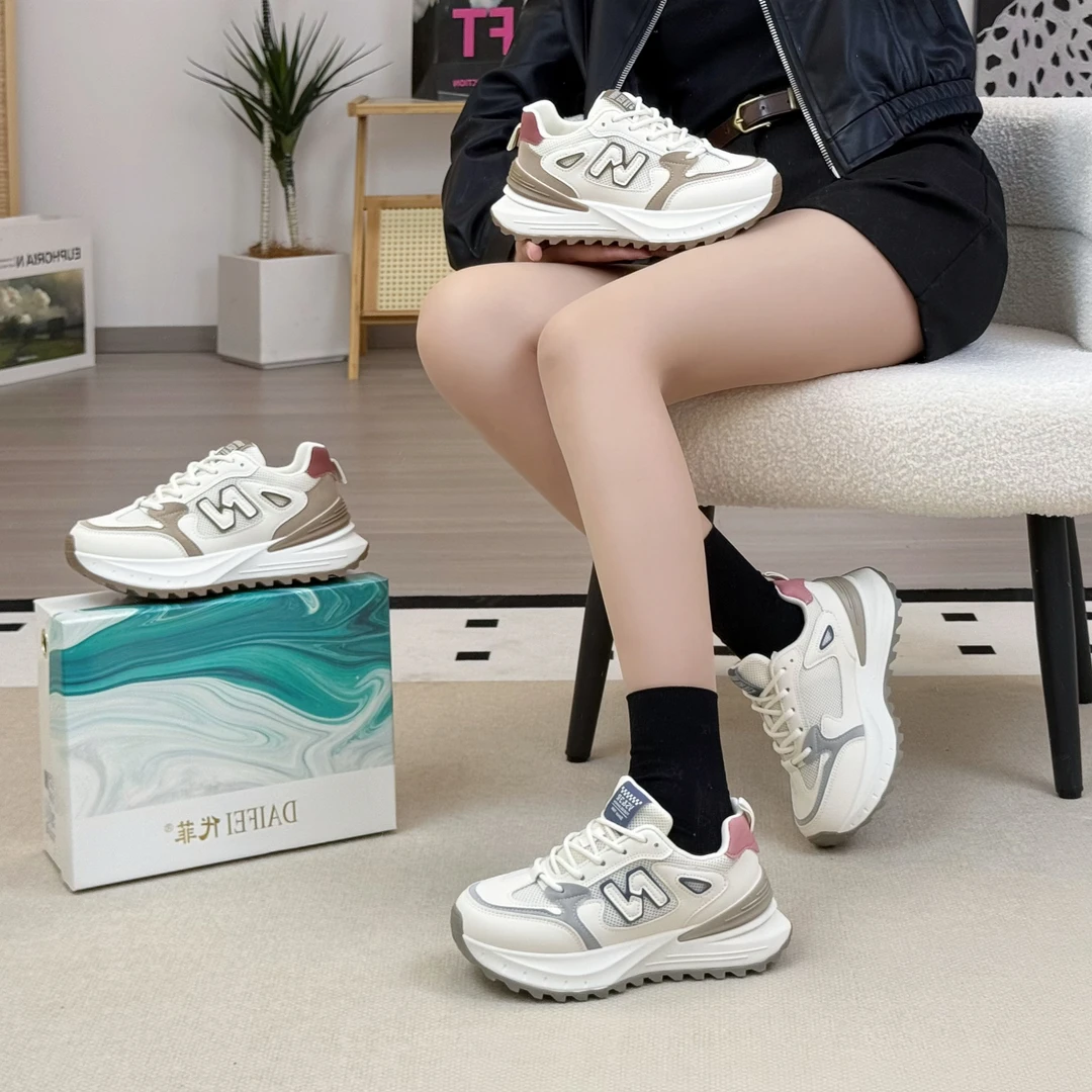 【云朵】欧若风老爹鞋女款2025新款华夫阿甘鞋女厚底休闲运动鞋868