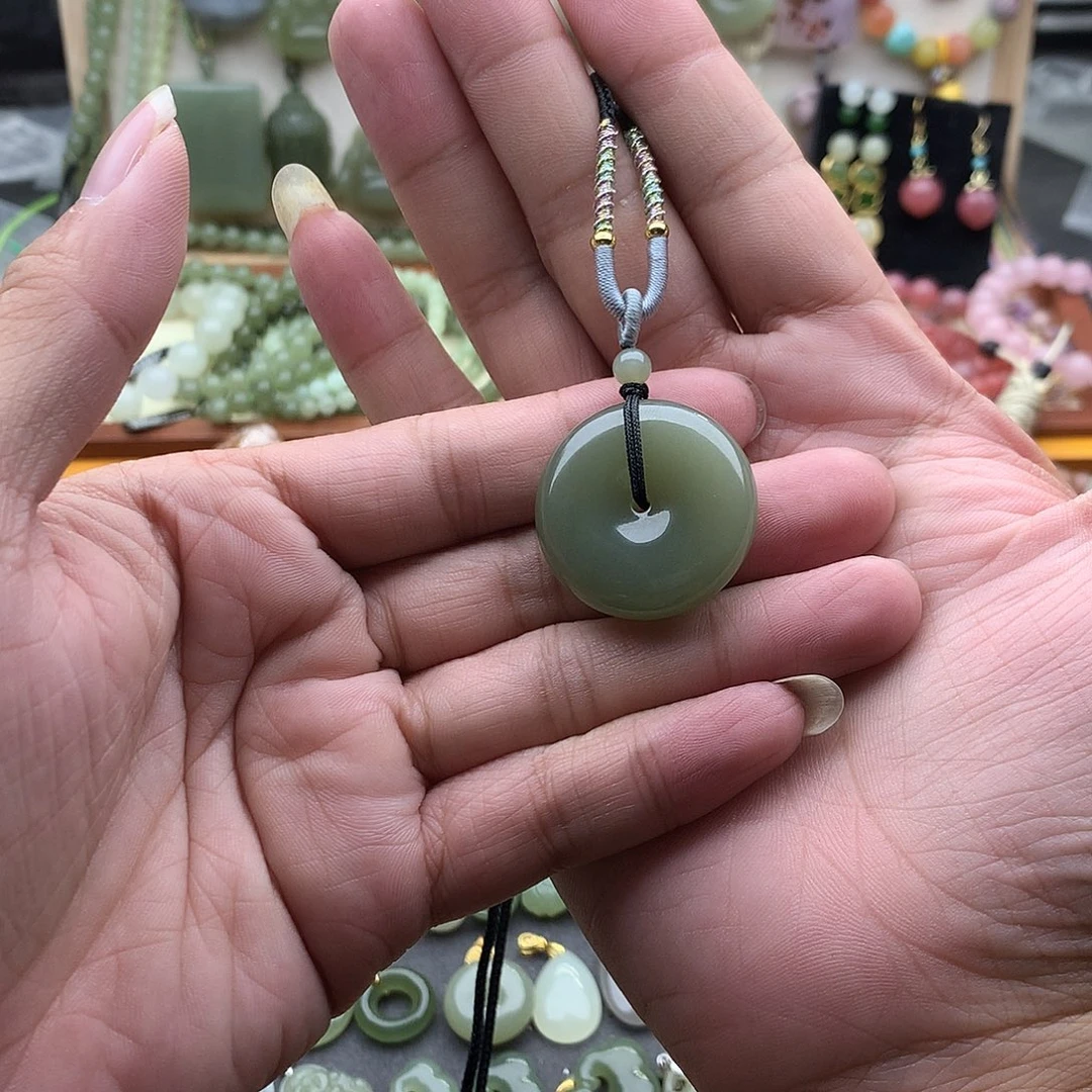 吊坠(不含链)未镶嵌和田玉