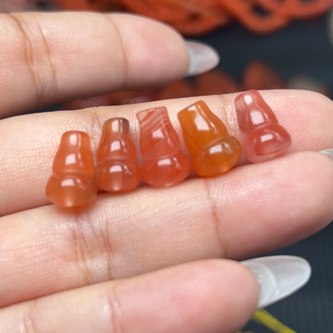 吊坠(不含链)未镶嵌南红玛瑙多样性