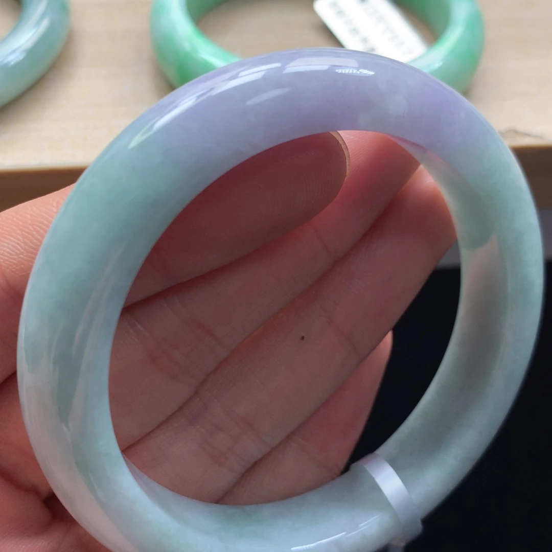 未镶嵌手镯翡翠手镯
