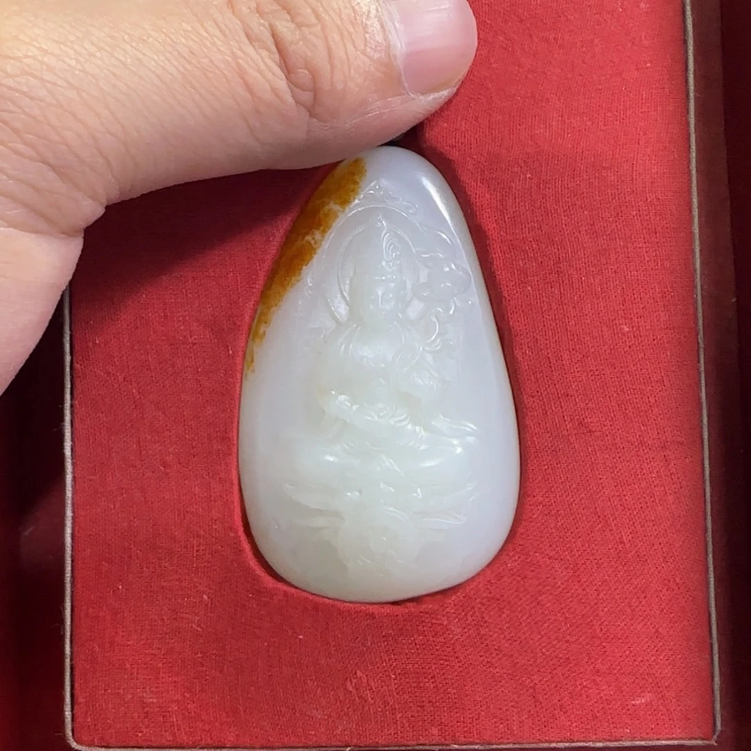 和田玉未镶嵌挂件