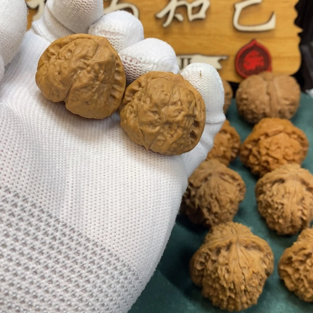 文玩核桃吊坠蛤蟆头32