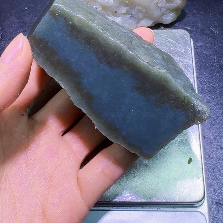 和田玉（糖玉）未镶嵌珠宝半成品