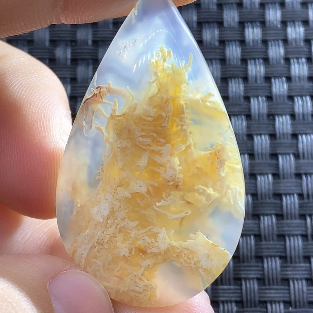 玛瑙/玉髓颈饰未镶嵌微**雨