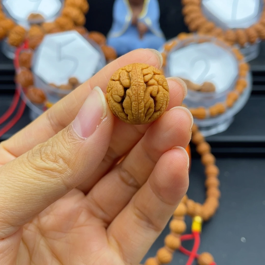 别***辙桃核吊坠见健健康康平平安安6