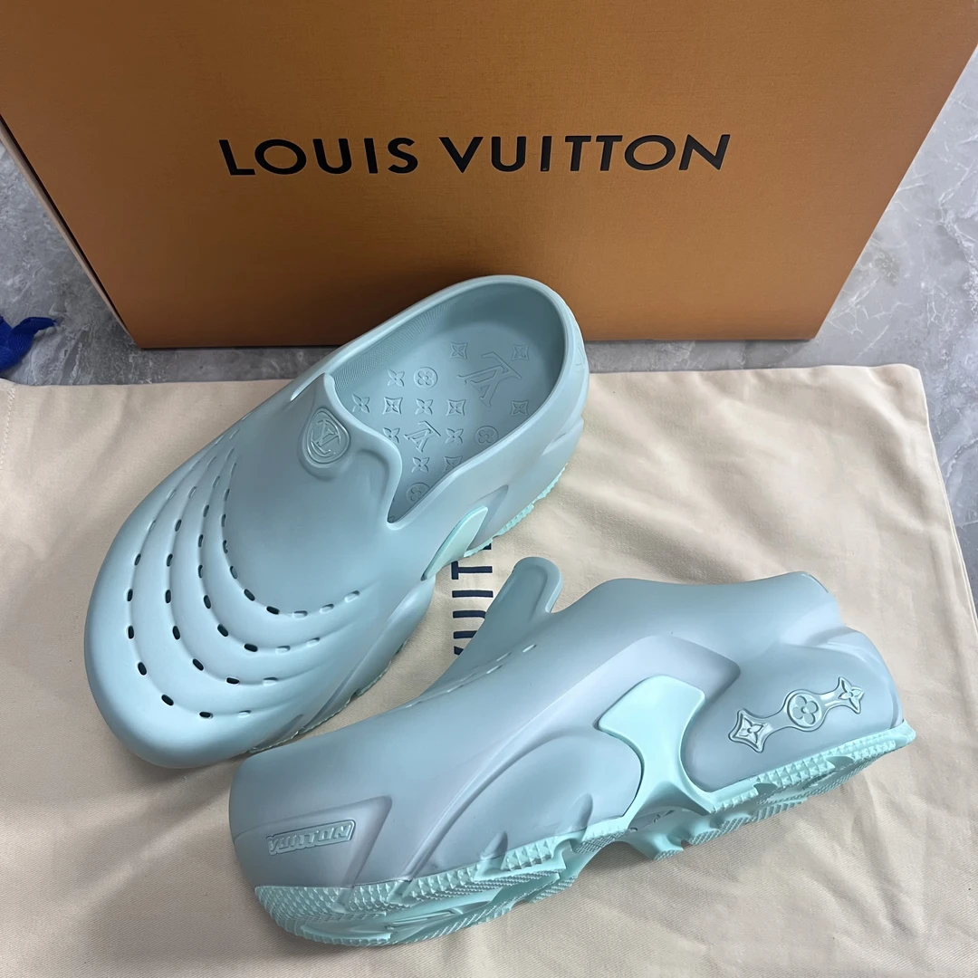 未使用 LouisVuitton/路易威登 39码！ shark 厚底鲨鱼半拖拖鞋 绿