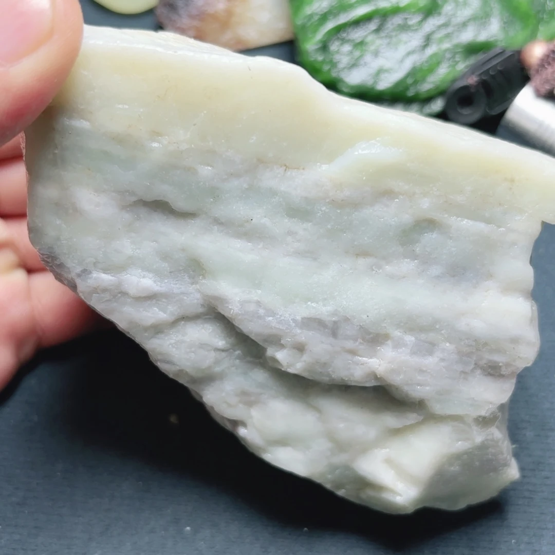 和田玉未镶嵌珠宝奇石