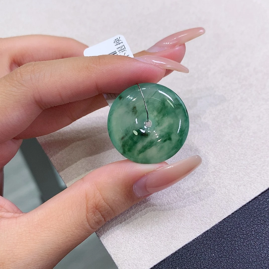 翡翠未镶嵌吊坠(不含链)25.7/5.6