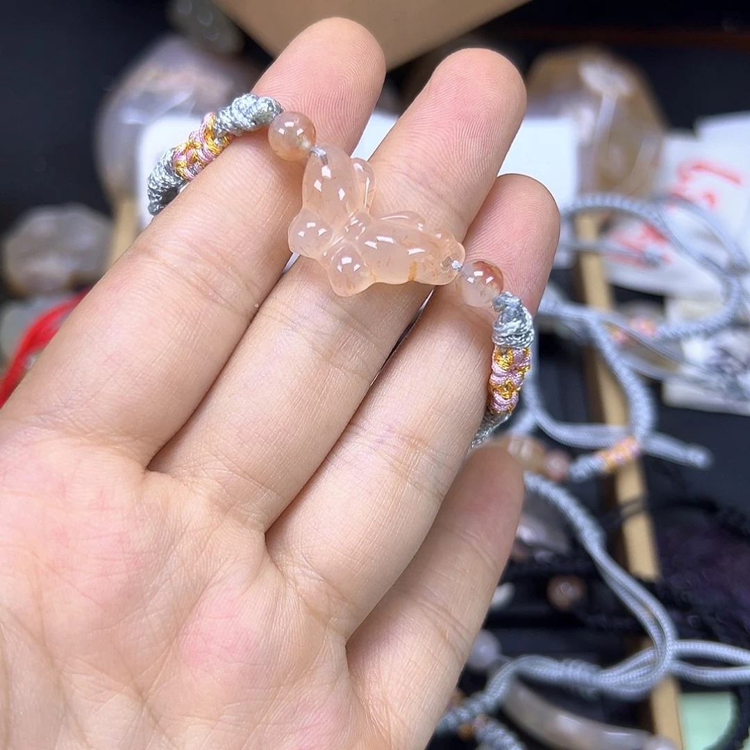 可***爱石英质玉未镶嵌颈饰