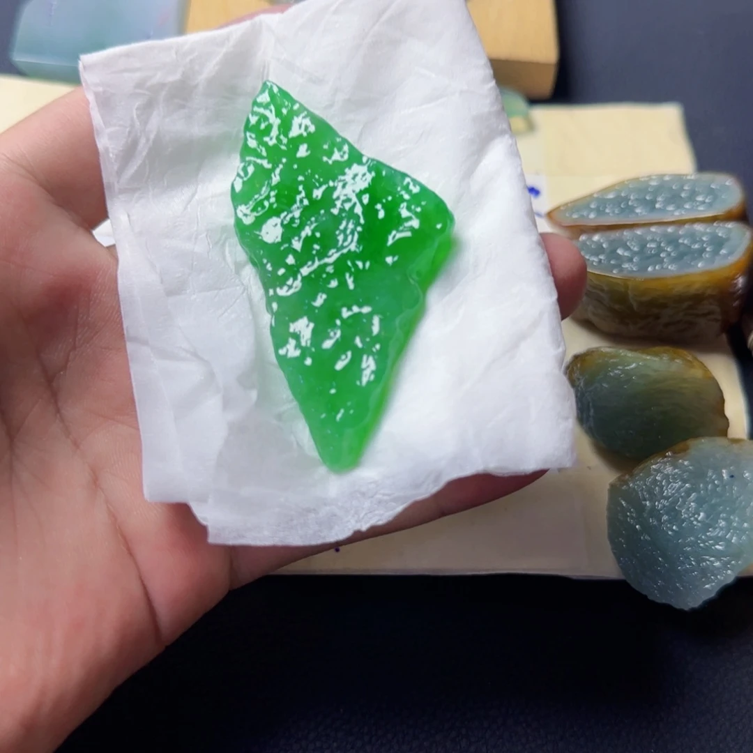 清***湾翡翠9K金镶嵌发饰