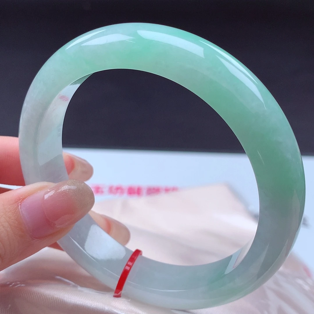 翡翠未镶嵌手镯001576 手镯