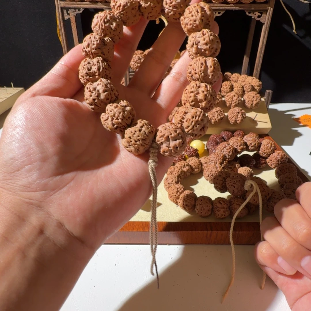 ￴***￴金刚菩提吊坠22尺寸梁梅花超头