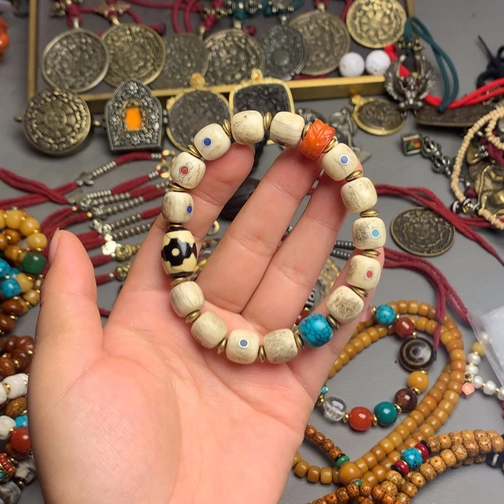 藏地密码藏饰品串