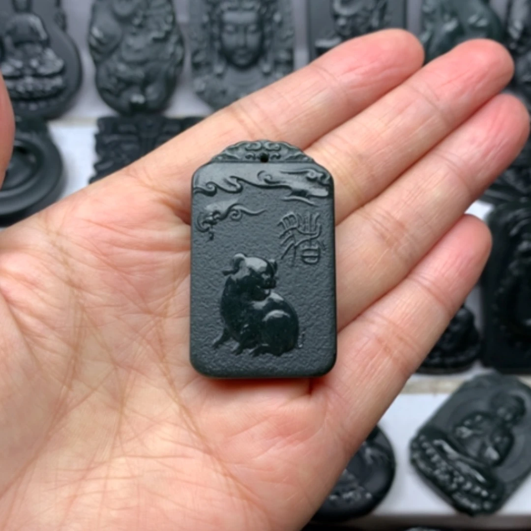 【闪购商品】颈饰未镶嵌和田玉双面diaoke