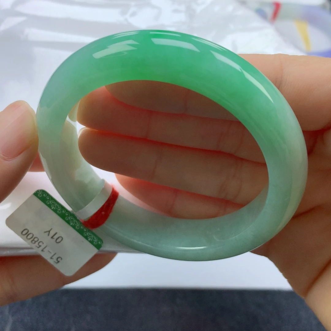 翡翠手镯未镶嵌缅甸天然翡翠A货51.6正