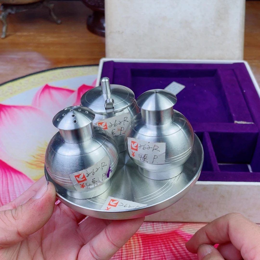 中古物品，默认微瑕